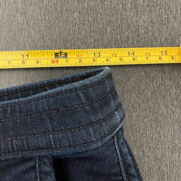 Sneak Peak Blue Cotton Blend Denim Shorts, Size S - Picture 4 of 5